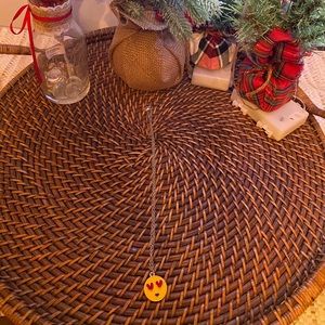 Red heart eye necklace